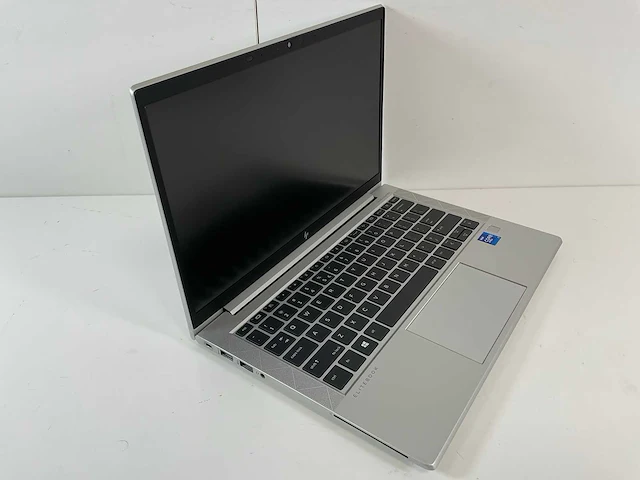 Hp elitebook 830 g8 13.3”, core(tm) i7 11th gen, 16 gb ram, 512 gb nvme laptop - afbeelding 2 van  7