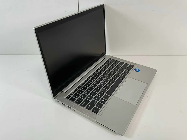 Hp elitebook 830 g8 13.3”, core(tm) i7 11th gen, 16 gb ram, 512 gb nvme laptop - afbeelding 2 van  7