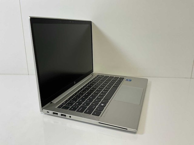 Hp elitebook 830 g8 13.3, core(tm) i7 11th gen, 16 gb ram, 512 gb nvme laptop - afbeelding 2 van  8