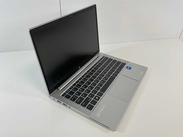 Hp elitebook 830 g8 13,3”, core(tm) i7 11th gen, 16 gb ram, 512 gb nvme laptop - afbeelding 2 van  7