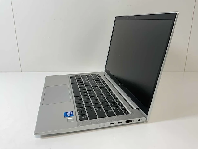 Hp elitebook 830 g8 13.3”, core(tm) i7 11th gen, 32 gb ram, 512 gb nvme laptop - afbeelding 3 van  7