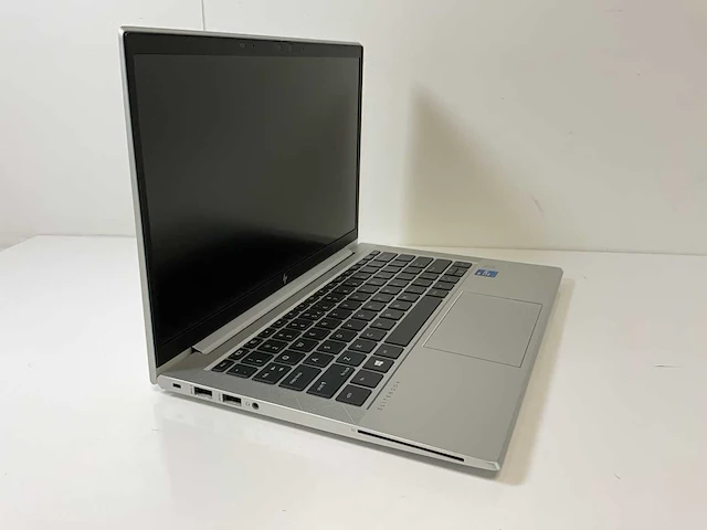 Hp elitebook 830 g8 13.3”, core(tm) i7 11th gen, 32 gb ram, 512 gb nvme laptop - afbeelding 2 van  7