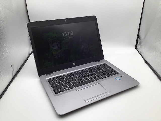 Hp elitebook 840 g3 laptop - afbeelding 1 van  8