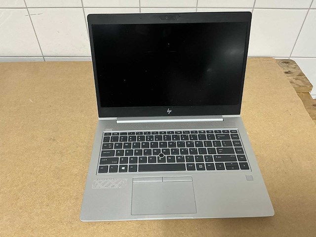 Hp elitebook 840 g5 - i5-8250u laptop - afbeelding 2 van  5