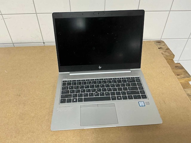 Hp elitebook 840 g5 - i5-8250u laptop - afbeelding 2 van  4