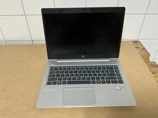 Hp elitebook 840 g5 - i5-8250u laptop - afbeelding 2 van  4