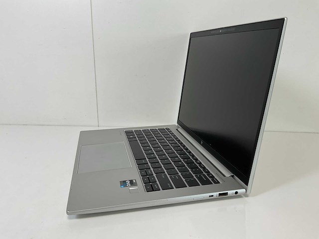 Hp elitebook 840 g9 14”, core(tm) i7 12th gen, 32 gb ram, 512 gb nvme laptop - afbeelding 3 van  7