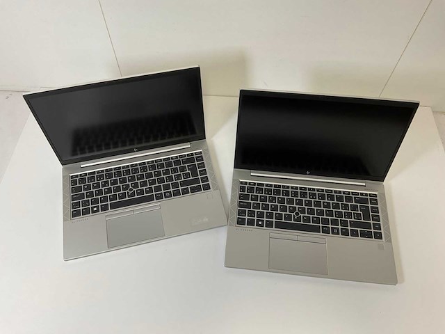 Hp elitebook 845 g8 14”, amd ryzen 3 pro 5450u, 16 gb ram, 256 gb nvme laptops (2x) - afbeelding 10 van  17