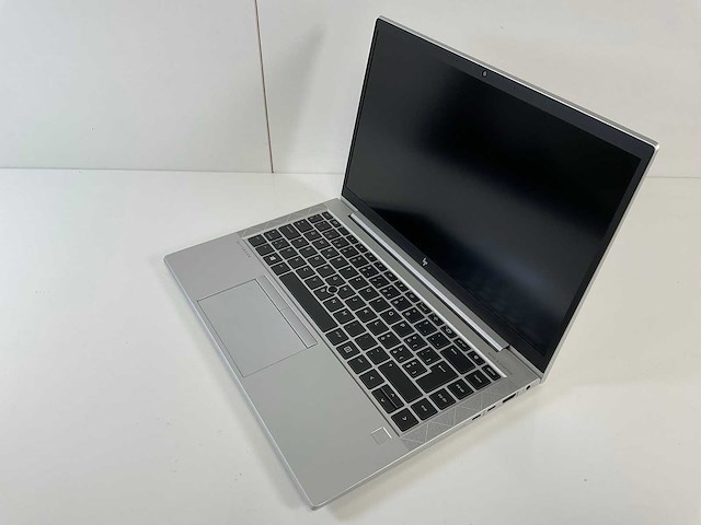 Hp elitebook 845 g8 14”, amd ryzen 3 pro 5450u, 16 gb ram, 256 gb nvme laptops (2x) - afbeelding 10 van  15