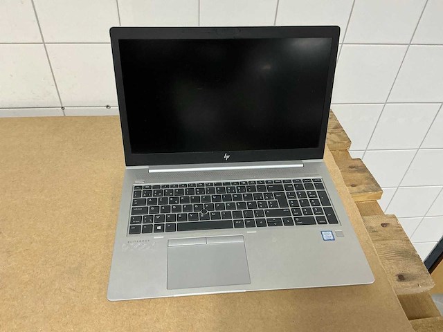 Hp elitebook 850 g5 - i5-8250u laptop - afbeelding 2 van  4