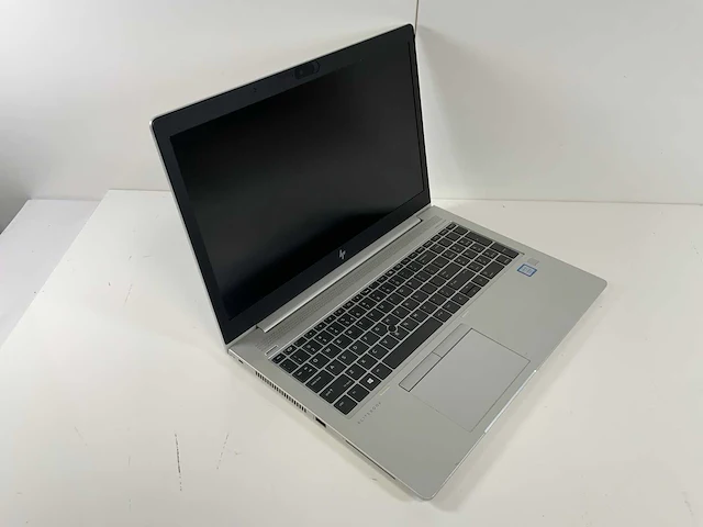 Hp elitebook 850 g5 15.5", core(tm) i5 8th gen, 16 gb ram, 256 gb nvme laptops (2x) - afbeelding 3 van  16