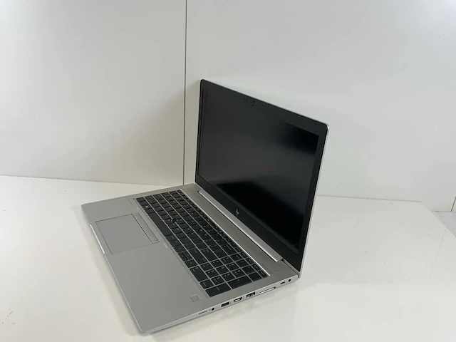 Hp elitebook 850 g5 15.5", core(tm) i5 8th gen, 8 gb ram, 256 gb nvme laptops (2x) - afbeelding 4 van  16