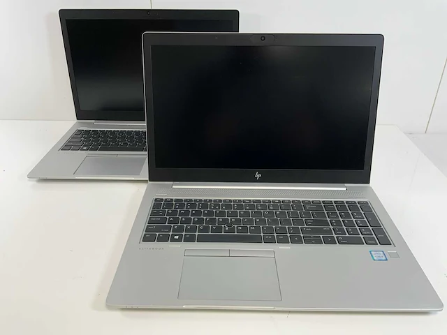 Hp elitebook 850 g5 15.5", core(tm) i5 8th gen, 8 gb ram, 256 gb nvme laptops (2x) - afbeelding 1 van  16