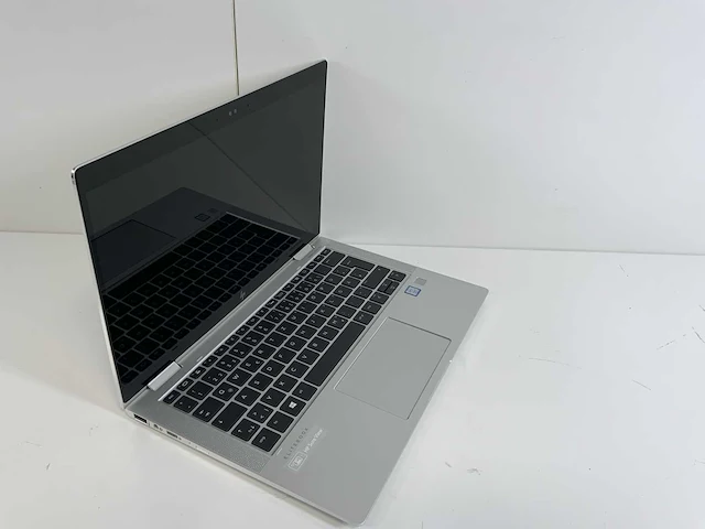 Hp elitebook x360 1030 g3 13.3", core(tm) i7 8th gen, 16 gb ram, 512 gb nvme touchscreen laptop - afbeelding 2 van  6