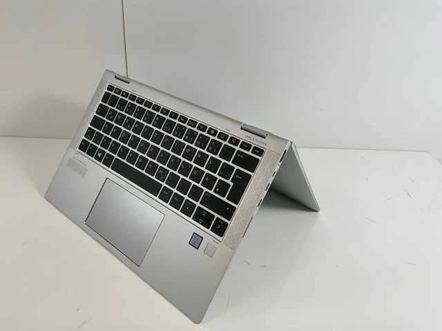 Hp elitebook x360 1030 g3 13.3", core(tm) i7 8th gen, 16 gb ram, 512 gb nvme touchscreen laptop - afbeelding 4 van  6