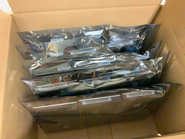 Hp hpe hdd 2,5” 1,8tb. 10k sas (23x) - afbeelding 3 van  3
