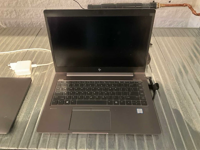 Hp laptop - afbeelding 2 van  2