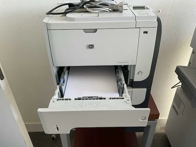 Hp laser jet p3015 - afbeelding 7 van  8