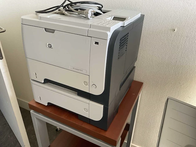 Hp laser jet p3015 - afbeelding 2 van  8