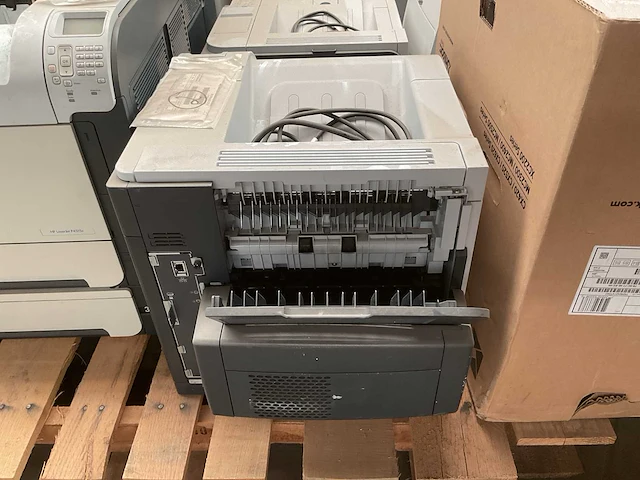 Hp laserjet 600 m602 printer - afbeelding 2 van  2