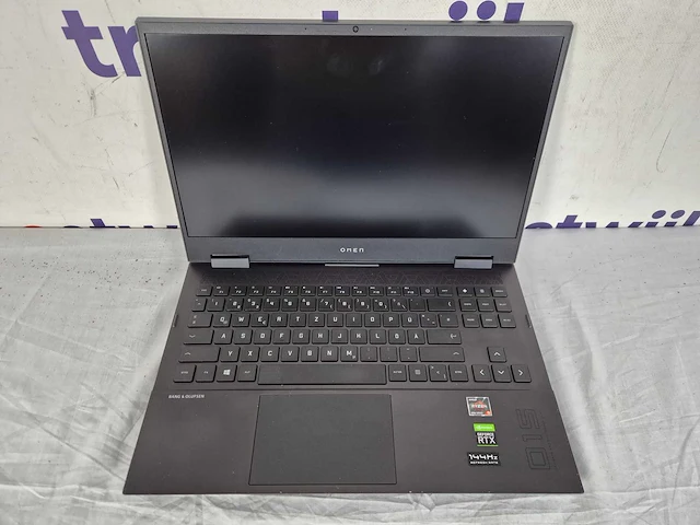 Hp omen 15-en1268ng amd ryzen™ 5 5600h laptop - afbeelding 4 van  5