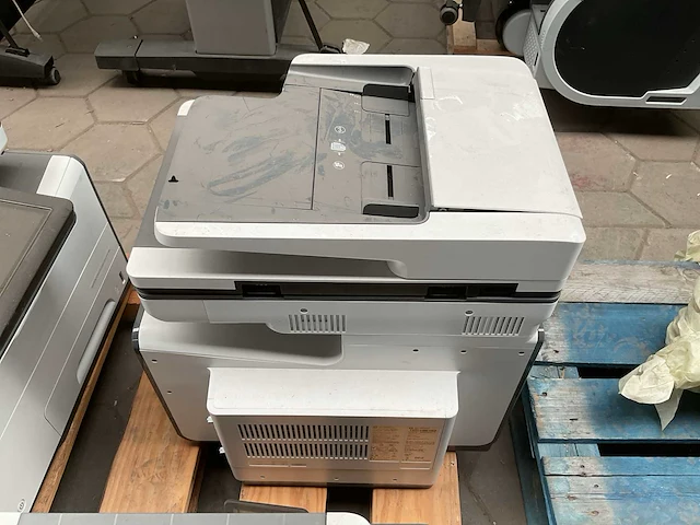 Hp pagewide enterprise color flow mfp 586 printer - afbeelding 3 van  3