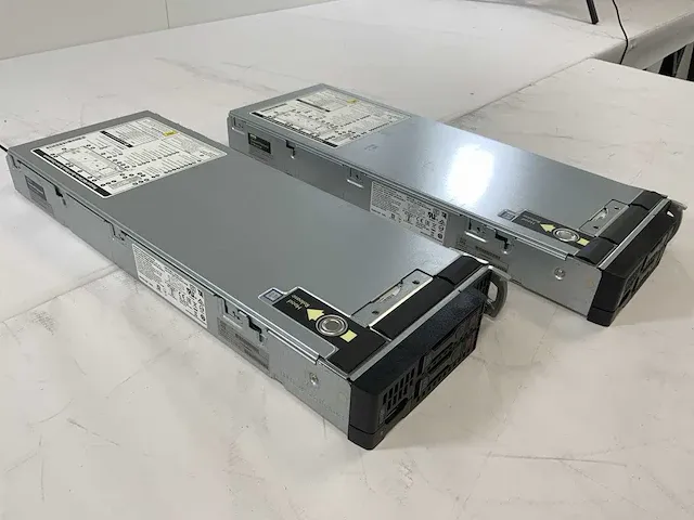Hp proliant bl460c gen9, xeon(r) e5-2637 v4, 6x 32 gb ram, 2x 600 gb sas (eg0600jetka) blades (2x) - afbeelding 3 van  9