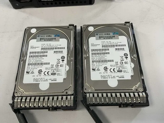 Hp proliant bl460c gen9, xeon(r) e5-2637 v4, 6x 32 gb ram, 2x 600 gb sas (eg0600jetka) blades (2x) - afbeelding 6 van  9