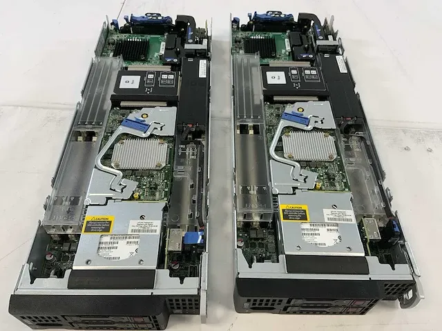 Hp proliant bl460c gen9, xeon(r) e5-2637 v4, 6x 32 gb ram, 2x 600 gb sas (eg0600jetka) blades (2x) - afbeelding 9 van  9
