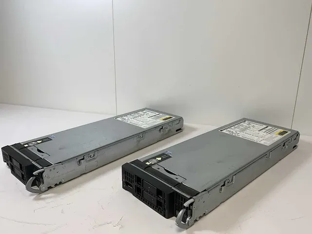Hp proliant bl460cc gen9, 2x xeon(r) e5-2667 v3, 12x 32 gb ram, no hdd blades (2x) - afbeelding 2 van  8