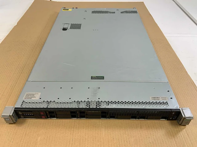 Hp proliant dl360 g9, 2x xeon(r) e5-2620 v4, 24x 16 gb ram, 2x 300 gb sas(eh000300jwktn) rack mount chassis - afbeelding 2 van  9