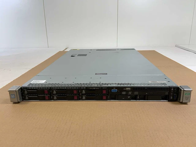 Hp proliant dl360 g9, 2x xeon(r) e5-2620 v4, no ram, 6x 600 gb sas(eh0600jedhe) rack mount chassis - afbeelding 1 van  10
