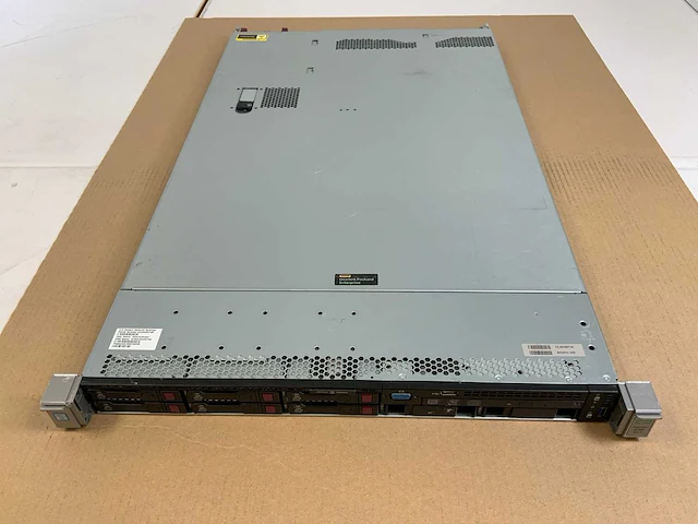 Hp proliant dl360 g9, 2x xeon(r) e5-2620 v4, no ram, 6x 600 gb sas(eh0600jedhe) rack mount chassis - afbeelding 3 van  10