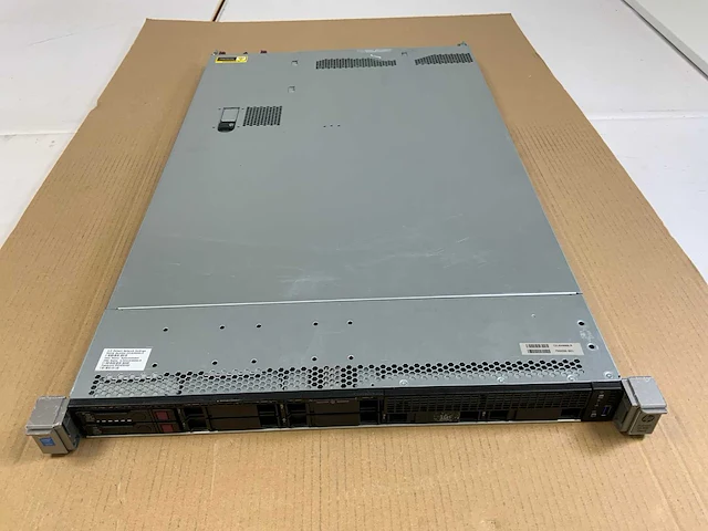 Hp proliant dl360 g9, 2x xeon(r) e5-2630l v3, 12x 32 gb ram, 2x 300 gb sas(eh0300jedhc) rack mount chassis - afbeelding 2 van  9