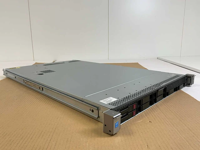 Hp proliant dl360 g9, 2x xeon(r) e5-2630l v3, 24x 16 gb ram, 1x 300 gb sas(eg0300fbvfl) - 1x 300 gb sas(eg0300fcvbf) rack mount chassis - afbeelding 3 van  9
