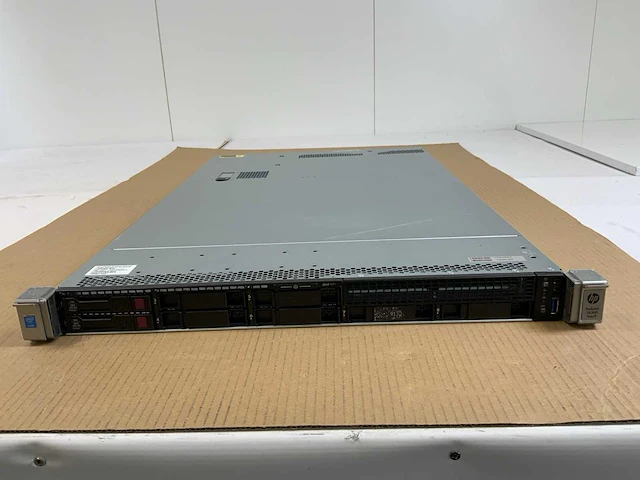 Hp proliant dl360 g9, 2x xeon(r) e5-2630l v3, 24x 16 gb ram, 2x 300 gb sas(eh0300jedhc) rack mount chassis - afbeelding 1 van  9