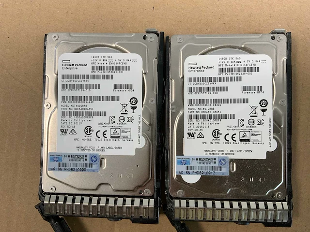 Hp proliant dl360 g9, xeon(r) e5-2620 v4, 1x 16 gb ram, 2x 400 gb ssd(mk0400gctza) - 2x 146 gb sas(mk1401grrb) - 2x 146 gb sas(eh0146fbqdc) - 2x 500 gb hdd(mm0500gbkak) rack mount chassis - afbeelding 3 van  12