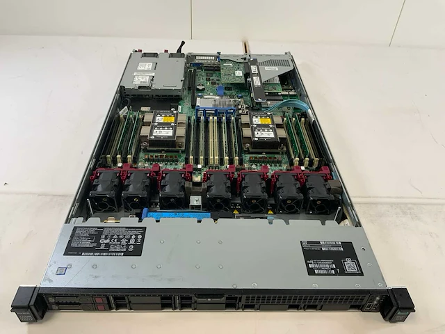 Hp proliant dl360 gen10, 2x xeon(r) gold 5115, 8x 8gb ram, 2x 480 gb ssd (vk000480gwjpe) rack mount chassis - afbeelding 6 van  9