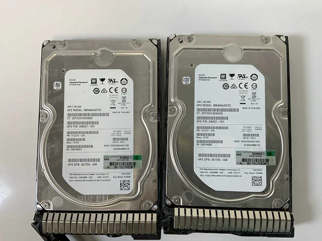 Hp proliant dl380 gen 9, 2x xeon(r) e5-2620, 2x 16 gb ram, 11x 4 tb sas(mb4000jvyzc) - 2x 300 gb sas(eg000300jwfvb) rack mount chassis - afbeelding 6 van  14