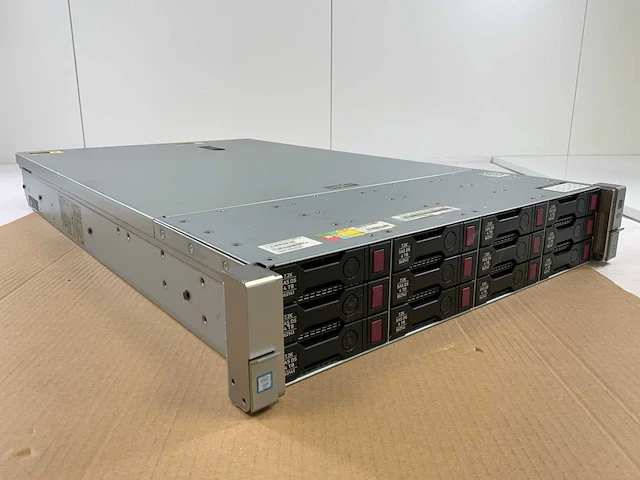Hp proliant dl380 gen 9, 2x xeon(r) e5-2620, 2x 16 gb ram, 11x 4 tb sas(mb4000jvyzc) - 2x 300 gb sas(eg000300jwfvb) rack mount chassis - afbeelding 8 van  14