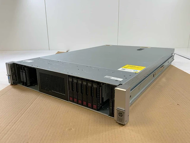 Hp proliant dl380 gen 9, 2x xeon(r) e5-2630, 2x 16 gb ram, 4x 400 gb ssd(mk0400gctza) - 2x 146 gb sas(eh0146fbqdc) rack mount chassis - afbeelding 6 van  11