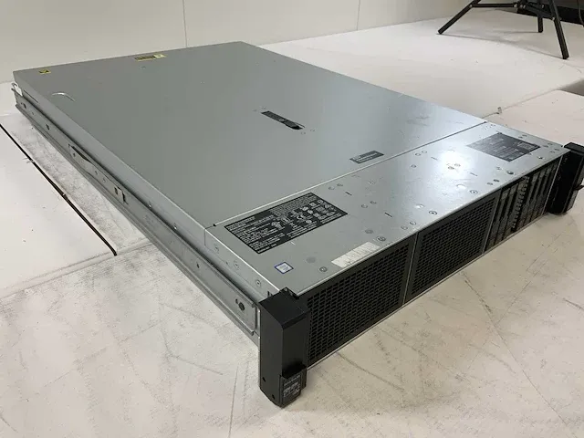 Hp proliant dl380 gen10, xeon(r) gold 5115, 6x 16 gb ram, 7x 2 tb sas (eg002400jwjnt) rack mount chassis - afbeelding 5 van  12