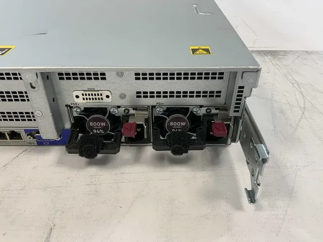 Hp proliant dl380 gen10, xeon(r) gold 5115, 6x 16 gb ram, 7x 2 tb sas (eg002400jwjnt) rack mount chassis - afbeelding 10 van  12