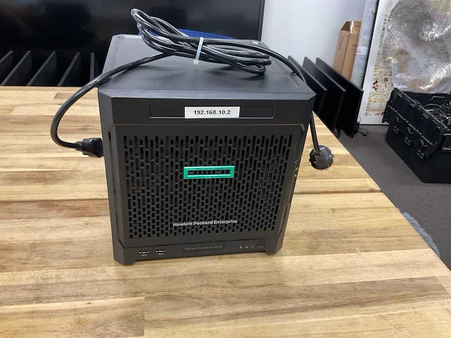 Hp proliant microserver gen 10 server - afbeelding 1 van  2