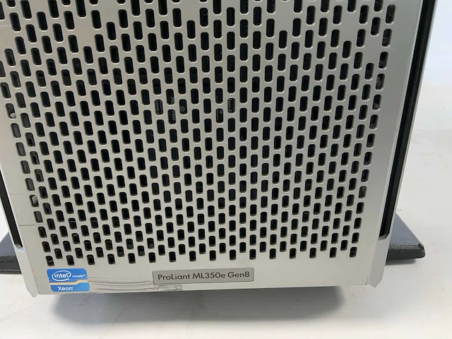 Hp proliant ml 350e gen 8, xeon(r) e5-2407, 8 gb ram, 1x 1 tb sata (st1000dm003-1ch162), 1x 1 tb sata (mb1000gceek), matrox electronics systems ltd. mga g200eh tower workstation - afbeelding 11 van  13