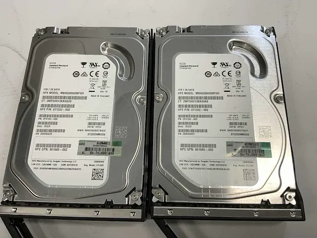 Hp proliant ml350 gen10, xeon(r) bronze 3106, 2x 16 gb ram, 2x 2 tb sata (mb002000gwfgh) tower server - afbeelding 2 van  10