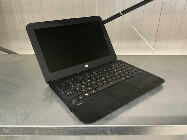 Hp stream 11 g3 11,6'' laptop - afbeelding 1 van  4
