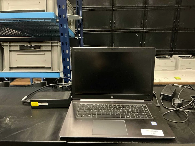 Hp z book studio g3 - afbeelding 1 van  2