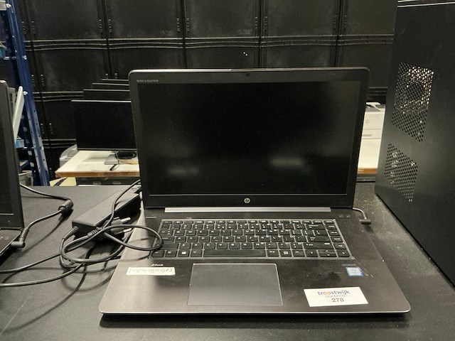 Hp z book studio g3 - afbeelding 1 van  2