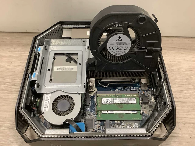 Hp z2 mini g3 workstation - afbeelding 13 van  13